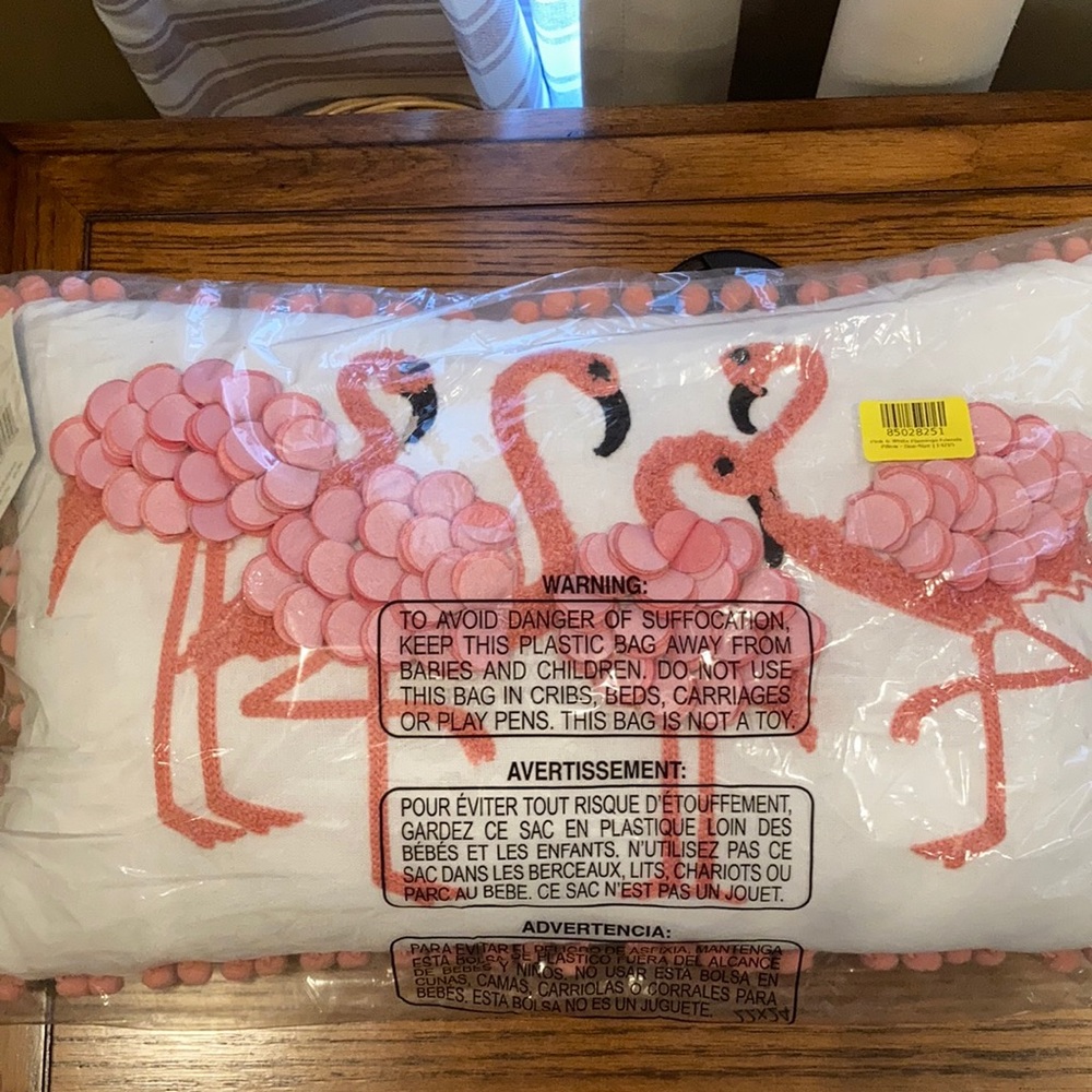 SUPER CUTE NEW FLAMINGO pillow 🦩